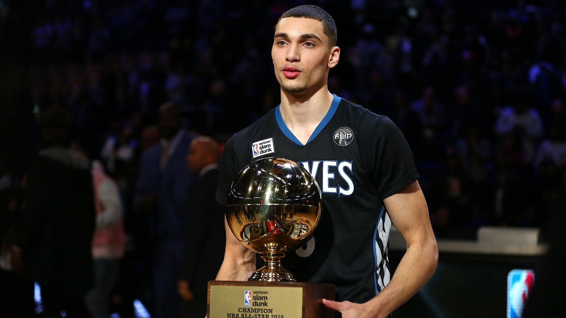 塔特为袋鼠队赢得橄榄球冠军锦标赛关键战役